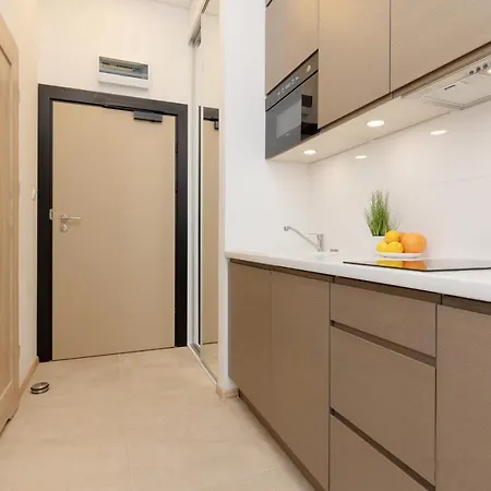 Studio Jerozolimskie 216 With Parking By Noclegi Renters Warszawa Zewnętrze zdjęcie